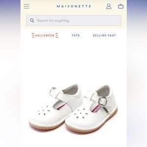 L’amour classic leather stitch down white t-strap Mary Jane